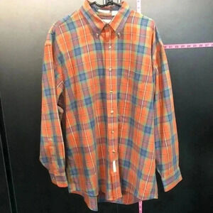 Savane No Wrinkles Plaid,chest pocket,long sleeve button down, soft wash